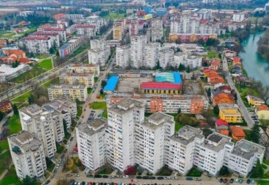 STANARI DIŽU GLAS Protest protiv izgradnje nebodera, žele zelene površine i školu