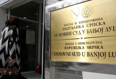 Oglasio se Osnovni sud u Banjaluci o zahtjevu VSTS za brisanje Dodika iz registra