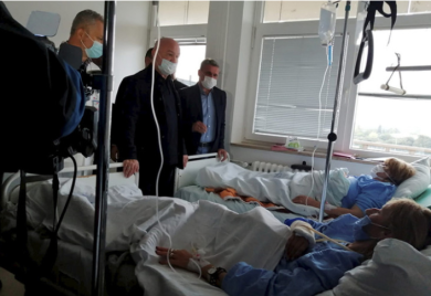 Prevrnuo se prenatrpani brod, najmanje 14 djece poginulo