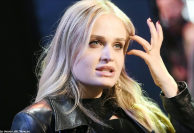 Razvela se glumica Mina Sovtić, kćerka Anice Dobre: "Ne živimo zajedno već dvije godine"