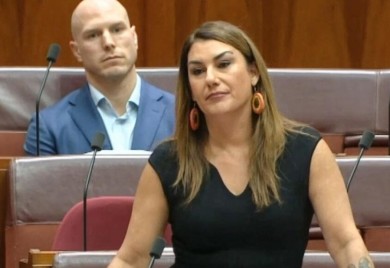 Frka u australijskom parlamentu: Senatorka optužila kolegu za polno uznemiravanje