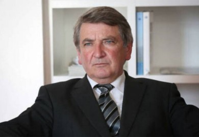 Preminuo Mujo Hadžiomerović
