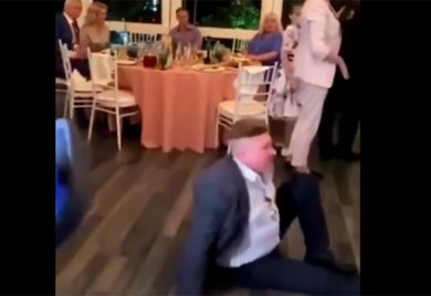 Frka na svadbi: Mladoženja nokautirao gosta VIDEO