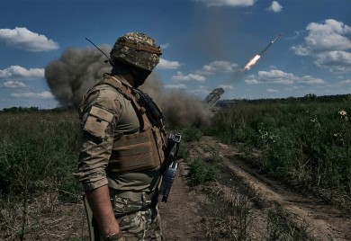 Jensen: Ukrajina bi mogla dobiti članstvo u NATO ako ustupi teritorije Rusiji