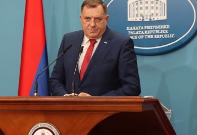 DODIK: Sudskom odlukom potvrđeni svi argumenti SNSD za delegate