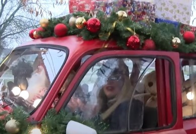Zlatan Ibrahimović poklonio automobil Nadi Topčagić
