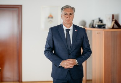 Karan danas polaže zakletvu