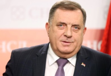 Dodik podržao Vučića: Dio opozicije u Srbiji koristi smrt djece da izazove nemire
