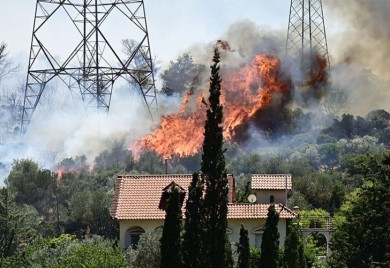 Požari se približili naseljima u Grčkoj
