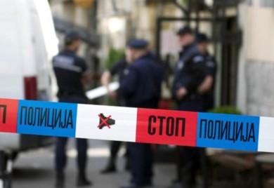 Jezivo nasilje u centru grada: Maloljetnik izbo policajca