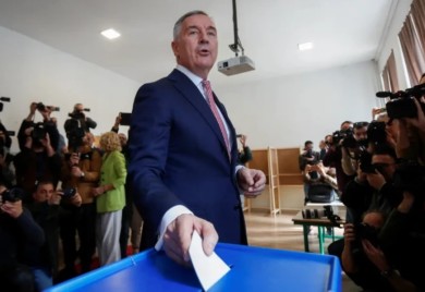 Đukanović vodi u Crnoj Gori