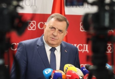 DODIK: Skratiću službeni put da 26. maja prisustvujem mitingu u Beogradu