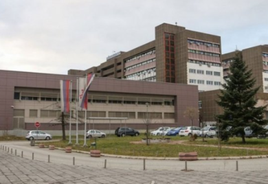 Horor u Banjaluci: Majka (20) pokušala ugušiti osmomjesečnu bebu jastukom