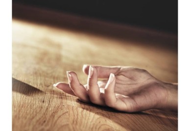 Mlada žena pronađena mrtva s povezima preko usta