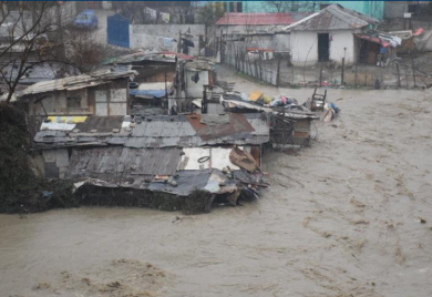 Poplave pogodile Albaniju, evakuisane porodice