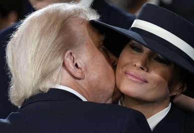 DANAS SLAVE 20 GODINA BRAKA Najkontraverzniji par na svjetskoj sceni, Donaldu i Melaniji niko ne vjeruje da ih SPAJA LJUBAV, uprkos tome opstali zajedno