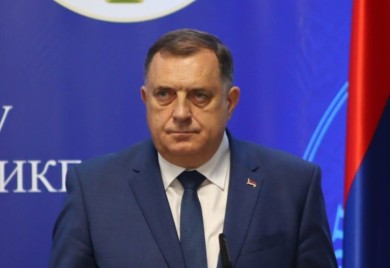 Dodik: Kladionicama nije mjesto pored škola
