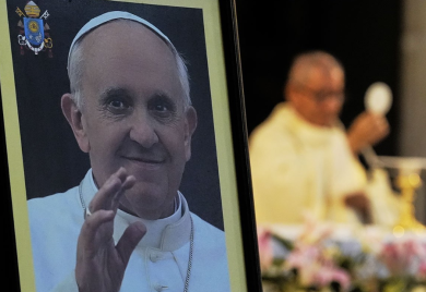 Zbog ove žene je papa Franjo život posvetio vjeri: "Ako tebe ne oženim, postaću sveštenik" (FOTO)