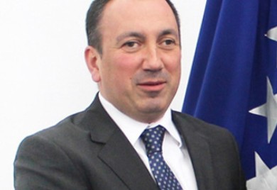 Crnadak: Otvoreno pismo ambasadora OEBS u BiH upućeno na pogrešnu adresu