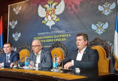 Osnovana Asocijacija patriota, Župljanin predsjednik