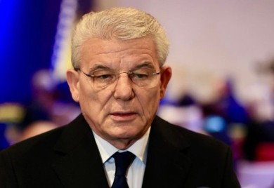 Džaferović na tradicionalnom prijemu kod Bajdena: SAD pruža podršku BiH