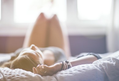 Spavate u odvojenim krevetima – kako to utiče na vaš brak