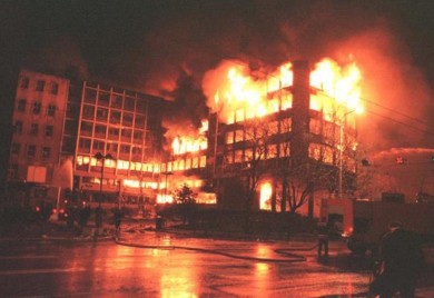 Na današnji dan 1999. počelo NATO bombardovanje