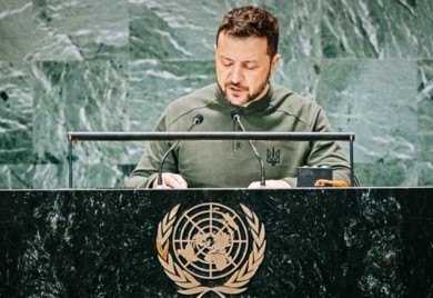 Zelenski u SB UN poručio da će Ukrajina poraziti Rusiju, Nebenzja gledao u telefon