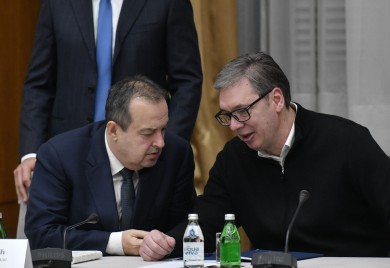 Vučić posjetio Dačića: Stanje nešto bolje (VIDEO)