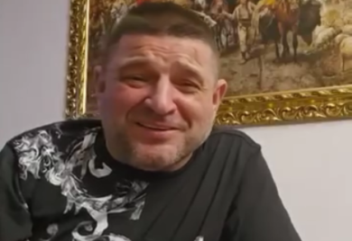Baja Mali Knindža čestitao 70. rođendan Milanu Selaku (VIDEO)