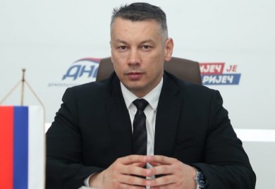 NEŠIĆ: Ukinute zabrane ulaska u BiH profesoru Koviću i advokatu Petronijeviću