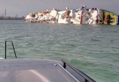 Prevrnuo se brod sa vjernicima u Bangladešu, poginula najmanje 31 osoba