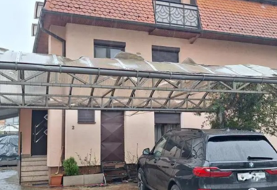 Bačena bomba u dvorište banjalučkog doktora