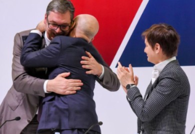 Vučićev nasljednik! Miloš Vučević je novi predsjednik Srpske napredne stranke