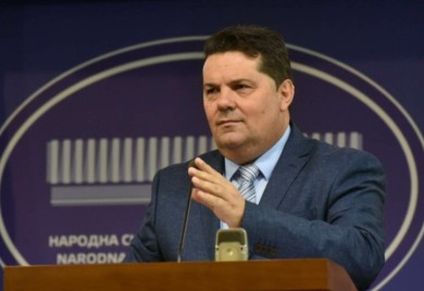 "Nemate pravo da tražite posebnu sjednicu" Stevandić odgovorio Klubu poslanika SDS-PDP-Lista "Za pravdu i red"