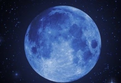 Plavi pun Mjesec savjetuje da se riješimo svega što nas usporava