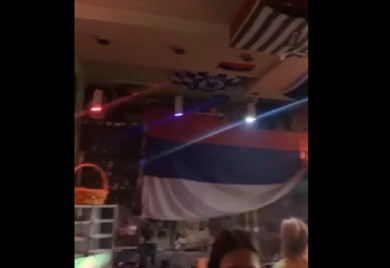 Navijači napunili banjalučke kafiće: Svi uz Orlove