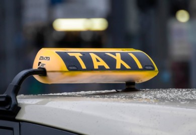 Pripremite pare za novogodišnju vožnju: Evo koliko će koštati taksi u Banjaluci