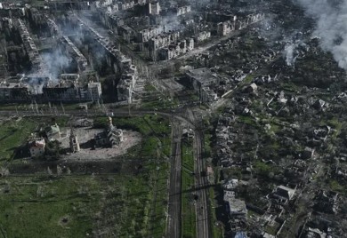 Grad u potpunosti razoren: Evo kako sada izgleda Bahmut iz vazduha FOTO