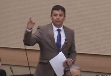 Rasprava u NSRS! Vukanović: Što ste veći pljačkaš to ste veći u očima ovih ljudi u Srpskoj