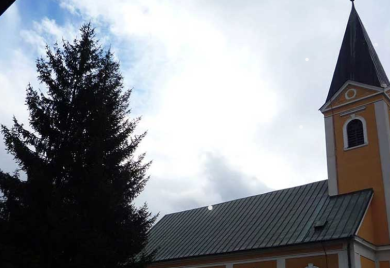 Provalili u crkvu i odnijeli priloge vjernika