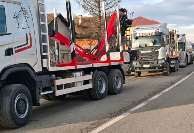 Obustavljena blokada teretnog saobraćaja na graničnim prelazima