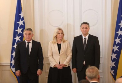 Prva redovna sjednica Predsjedništva BiH, Cvijanović predsjedava