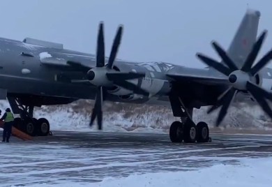 Ruski bombarderi stigli u Kinu (VIDEO)