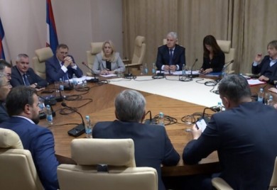 Sastanak lidera političkih partija na nivou BiH: Na stolu budžet, dva zakona i reformska agenda