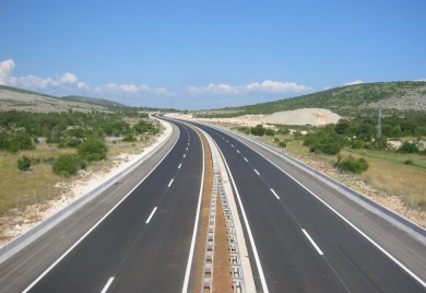 Saobraćaj se odvija nesmetano na većini pravaca