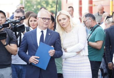 Vesić, Dimoski i Tanasković neće ići u pritvor: Odbijen predlog tužilaštva