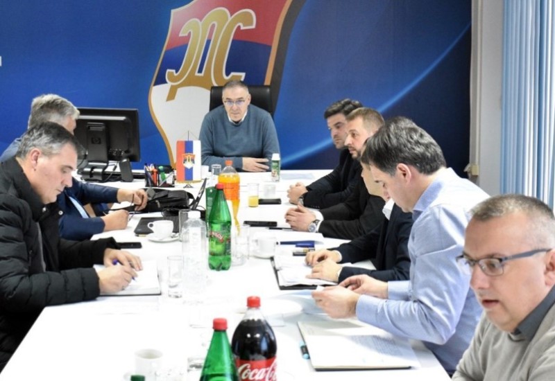 Smanjenje akciza na gorivo: Predsjedništvo SDS-a pozvalo da se podrži odluka