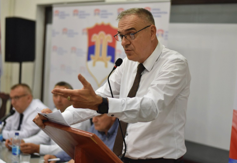 Ko će naslijediti Milana Miličevića ako mu SDS izglasa nepovjerenje?
