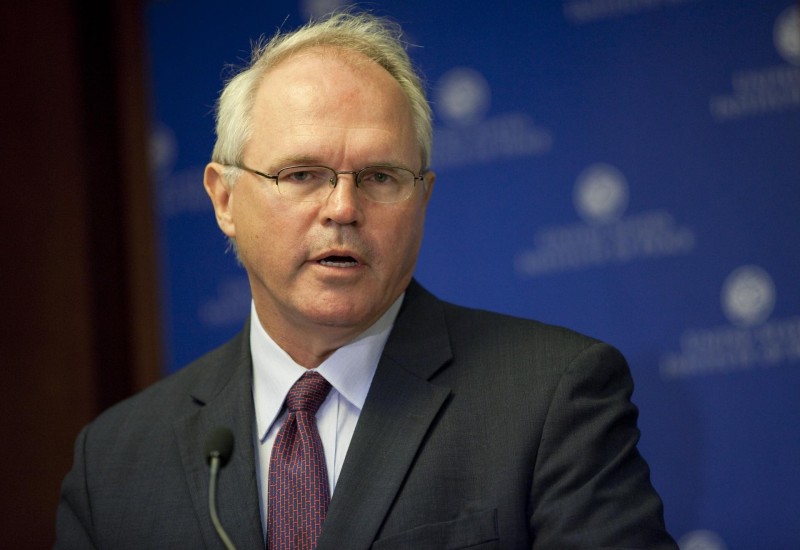 KRISTOFER HIL: Zbog svoje djece, Srbija se mora okrenuti Zapadu